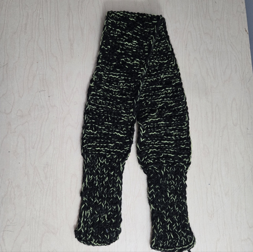 Small Handknit Black Green Scarf. Scarflet.